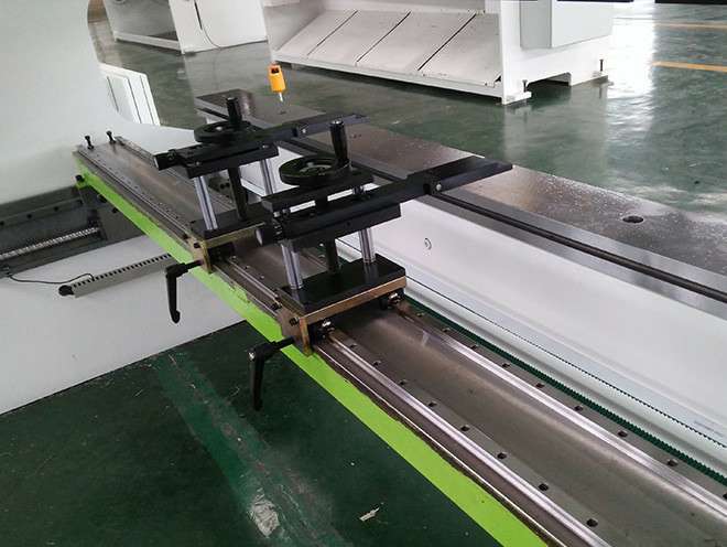 介绍钣金加工数控折弯机技巧-乐竞官网-乐竞(中国)